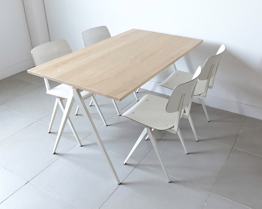 TD.4 Table Oak White Galfanitas L Oak White