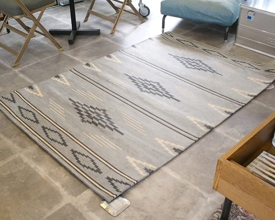 Native Rug Gray Native Rug Gray