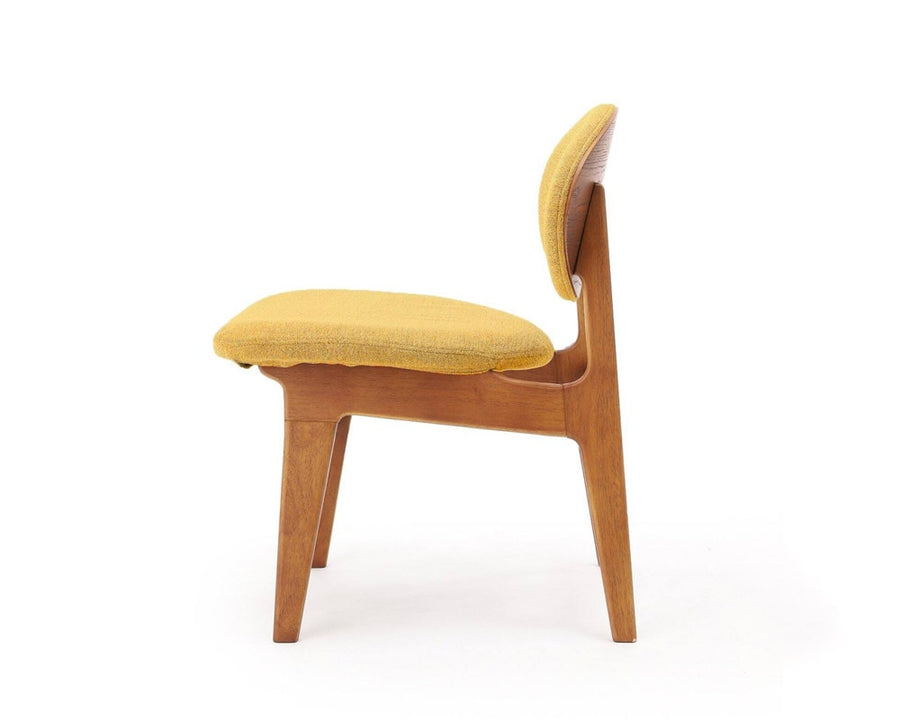 TRESTLES LOUNGE CHAIR Yellow トラッセルラウンジチェア イエロー