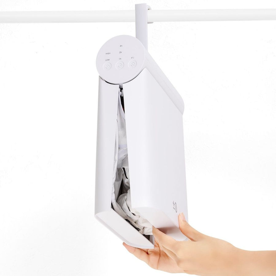 Compact clothes dryer