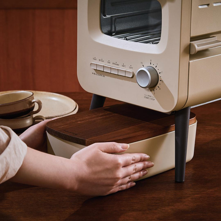 Sliding rack toaster and bread case set