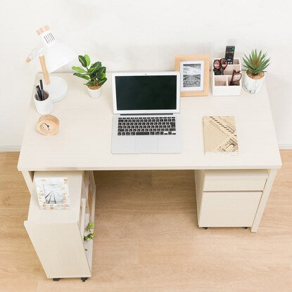 Desk set (Tripro 119 WW)