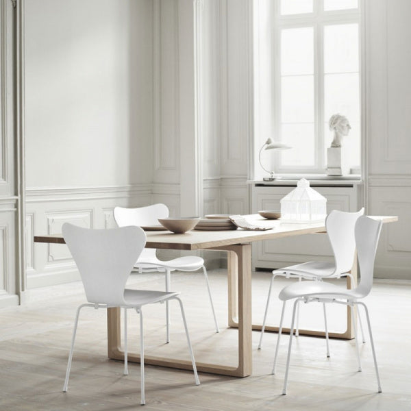 FRITZ HANSEN (フリッツ・ハンセン) セブンチェア 3107 カラード