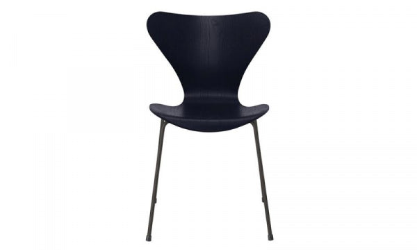 Seven Chair 3107 in Coloured Ash and Midnight Blue