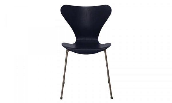 Seven Chair 3107 in Coloured Ash and Midnight Blue