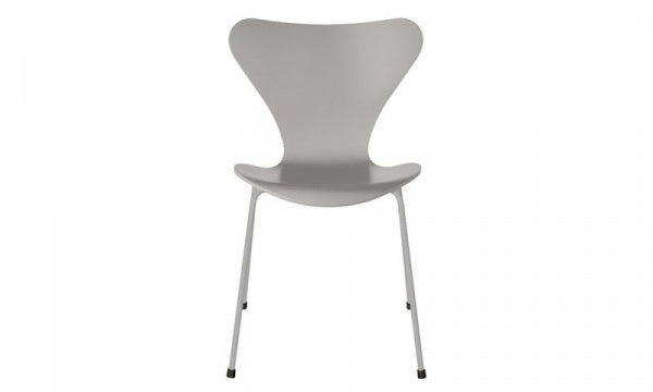 Seven Chair 3107 Lacquer Nine Grey