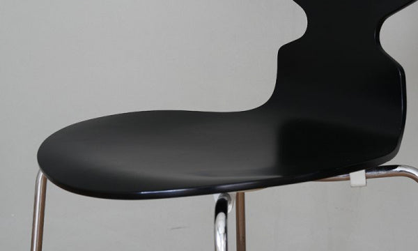 ANT Ant Chair 3101 Lacquer Black