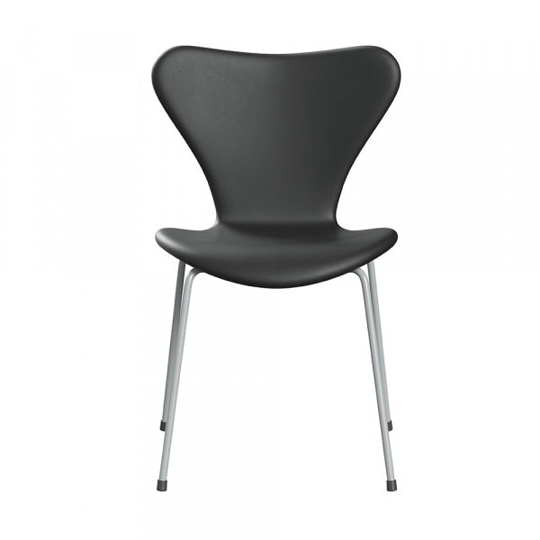 Seven Chair 3107 Fully Padding Essential Leather Black