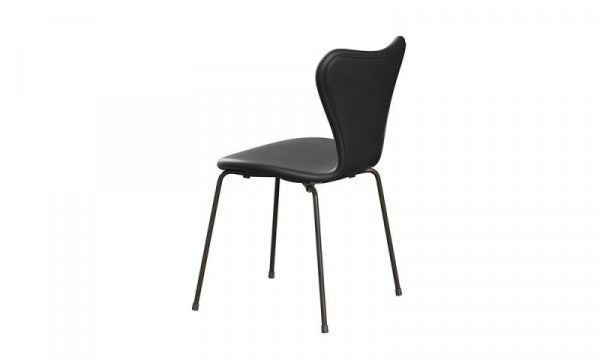 Seven Chair 3107 Fully padded Essential Leather Black with brown bronze legs