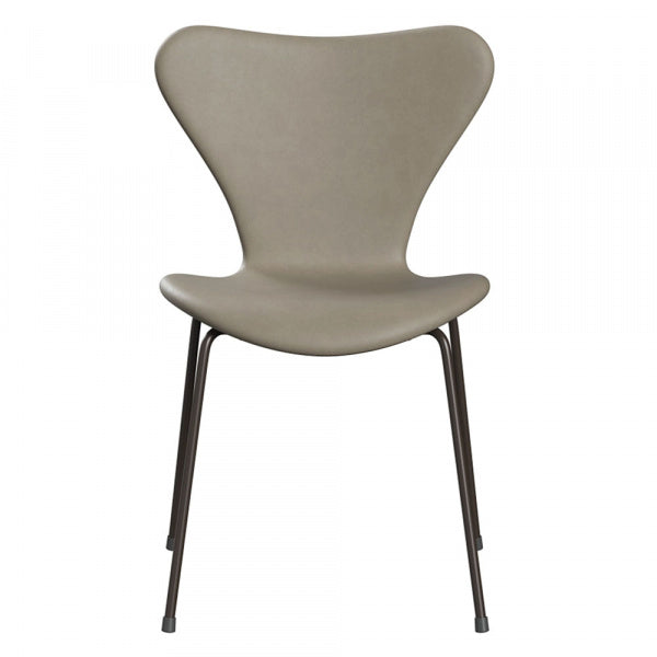 Seven Chair 3107 Fully padded Essential leather light grey with brown bronze legs