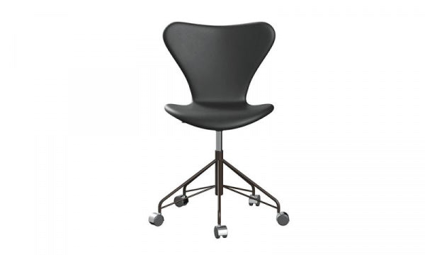 Seven Chair 3117 Fully padded Essential Leather Black with castors