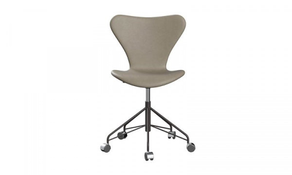Seven Chair 3117 Fully Upholstered Essential Leather Light Grey with Casters