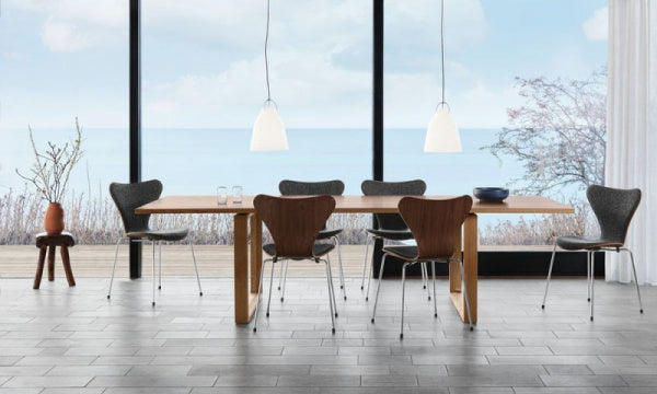 Seven Chair 3107, Walnut with Front Padding, Vanille, and Chrome Legs