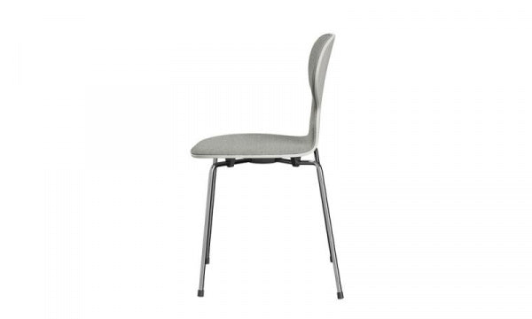 ANT Ant Chair 3101 in Coloured Ash with White Front Padding and Hallingdal110 White/Grey Chrome Legs