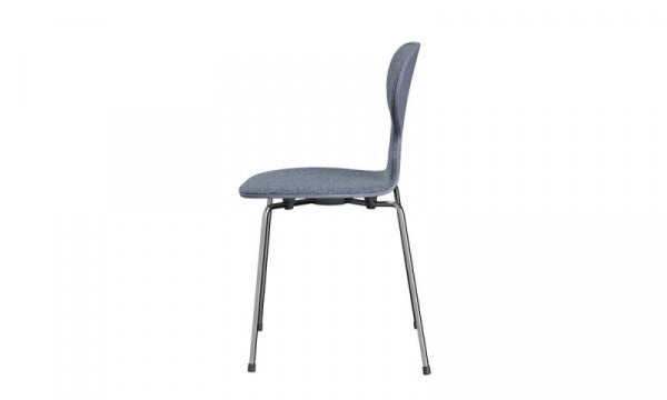 ANT Ant Chair 3101 in Colored Ash with Lavender Blue Front Padding and Vanir733 Light Blue Chrome Legs