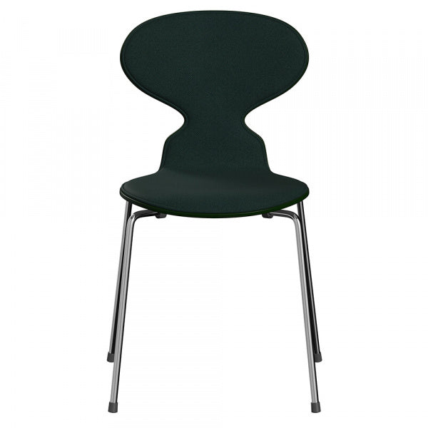 ANT Ant Chair 3101 in lacquer with evergreen front padding and Vidar1062 dark green chrome legs