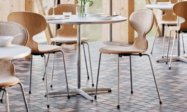 ANT Ant Chair 3101 in Oak with Front Pad, Vanir 413 Beige Mustard with Chrome Legs