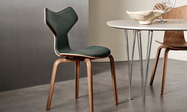 GRAND PRIX Chair, Walnut with Front Padding, Pure Leather Green, and Wood Legs