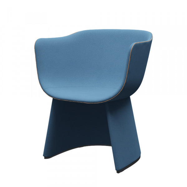 MONOLIT Lounge Chair CM231 Leather Piping x Category 1