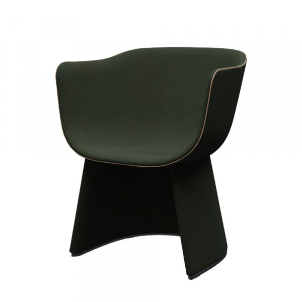 MONOLIT Lounge Chair CM231 Leather Piping x Category 2