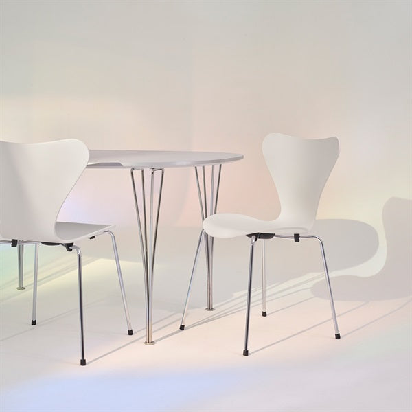 Seven Chair 3107 7:14 AM Beige