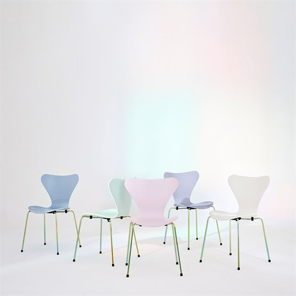 Seven Chair 3107 7:14 AM Blue