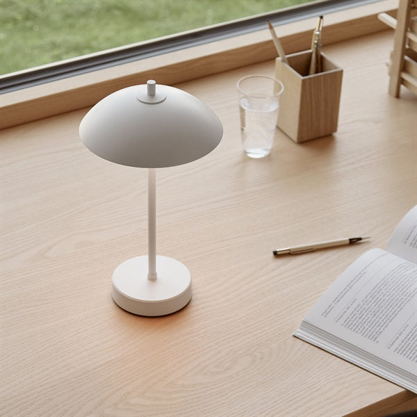 CLAM Portable Lamp, White