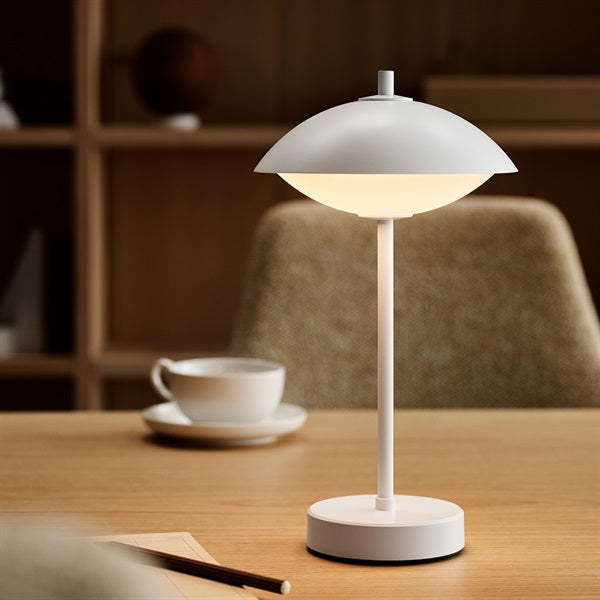 CLAM Portable Lamp, White