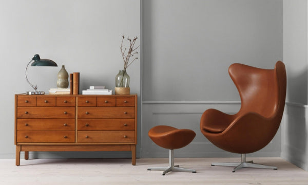 EGG Chair Footstool 3127 Leather Category 5