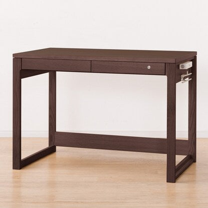 Desk (Vino 10560 WT)