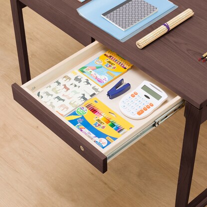 Desk (Vino 10560 WT)