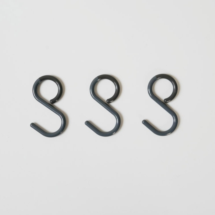 S-hook warm gray