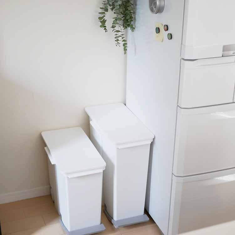Orua 33 Slim Vertical Sorting Pedal Bin, White