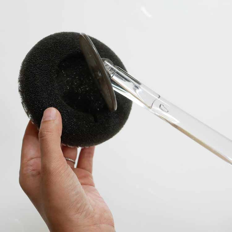 Bath sponge micro brush