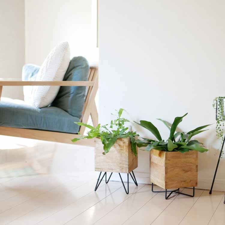 Cube Pot Stand Solid