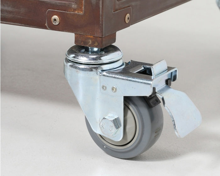 LOUIS SIDE TABLE (RUST) Louis side table