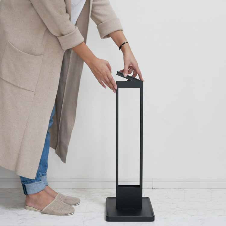 tower 猫の爪とぎスタンド ブラック