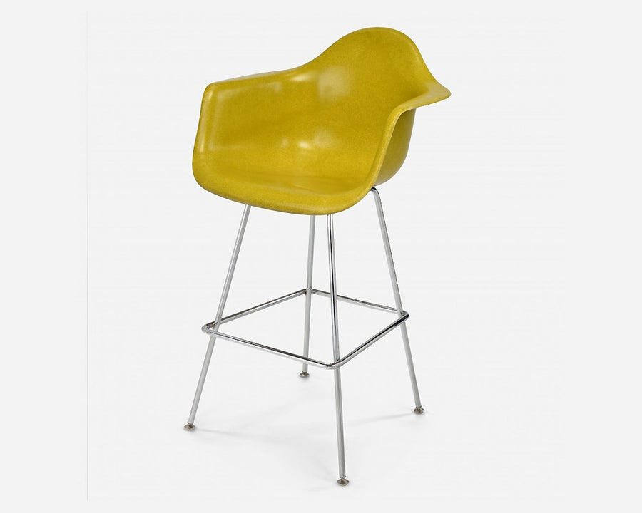 Fiberglass Arm Shell Chair PICKLE ピクルス
