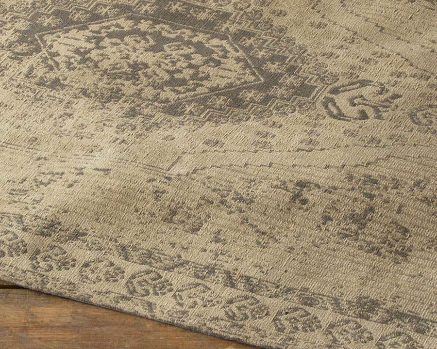 VINE YARD RUG Brown