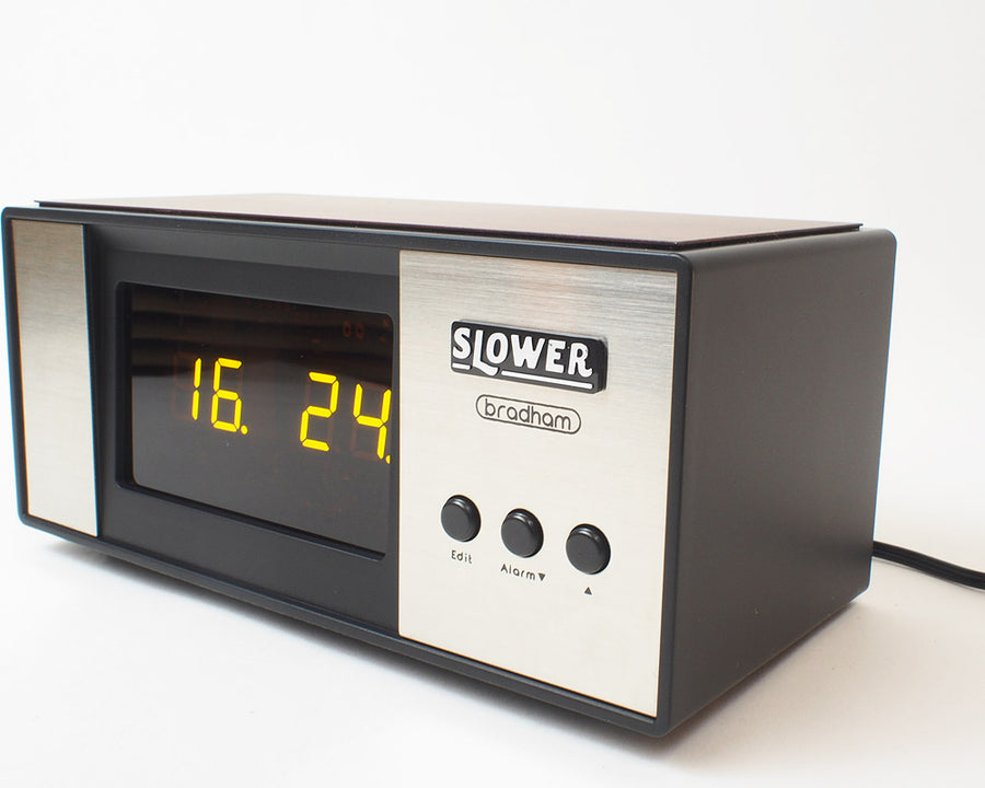 LED DESK CLOCK Bradhum LEDデスククロック ブラハム