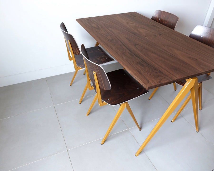 TD.4 Table Walnut O.Brown ガルファニタス S ウォールナット オーカーブラウン