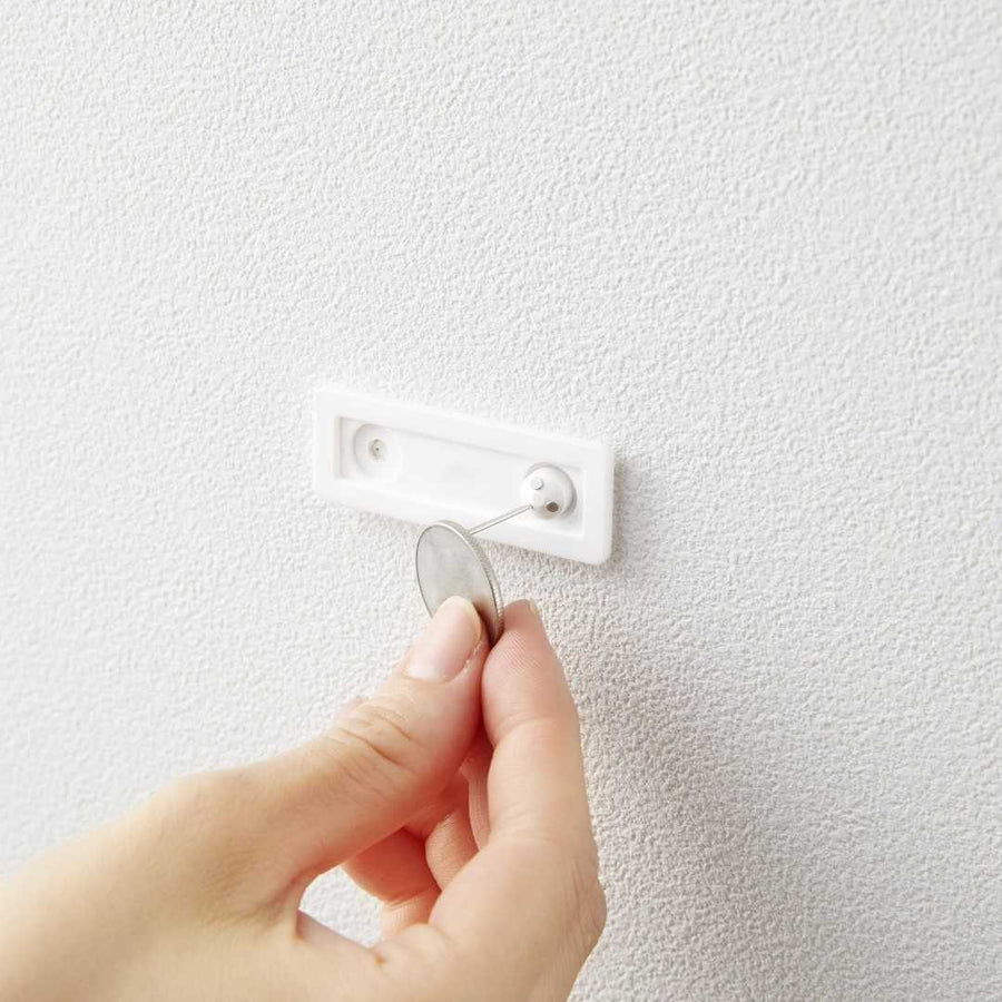 tower 石こうボード壁対応隠せるトイレットペーパーホルダー