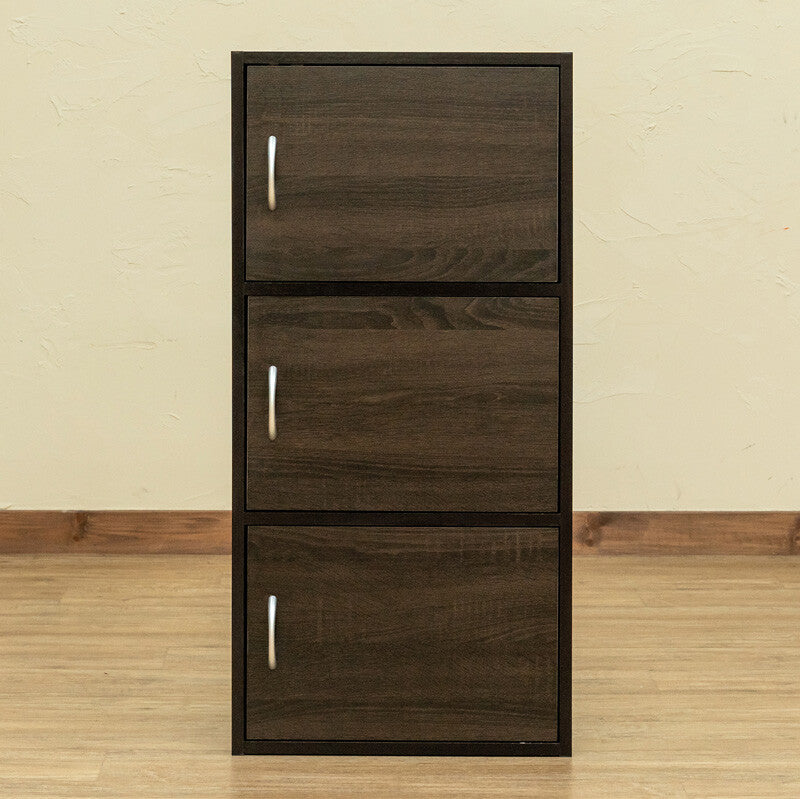 Basic design wooden 3-tier/4-tier rack with doors