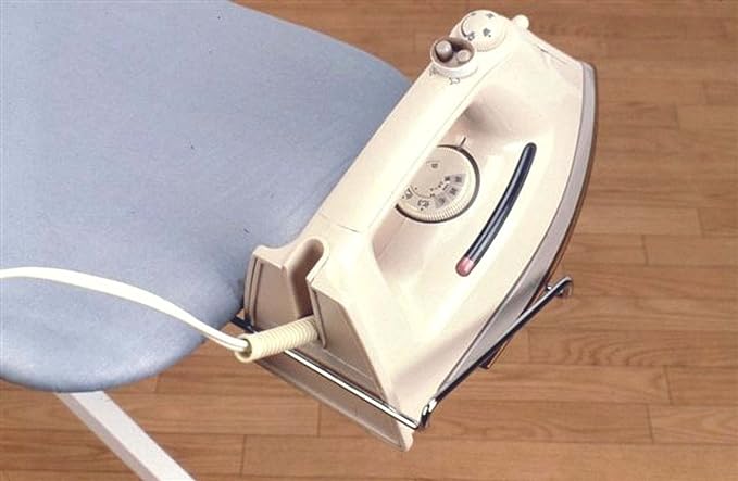 Stand-type smooth press, aluminum coated, 13-level height adjustment function, button press function included, ironing board