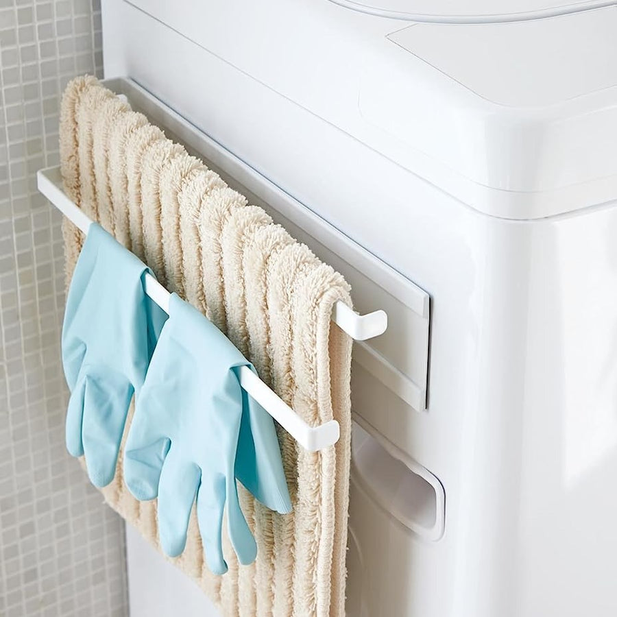 PLATE Magnetic towel hanger next to the washing machine, 2 levels