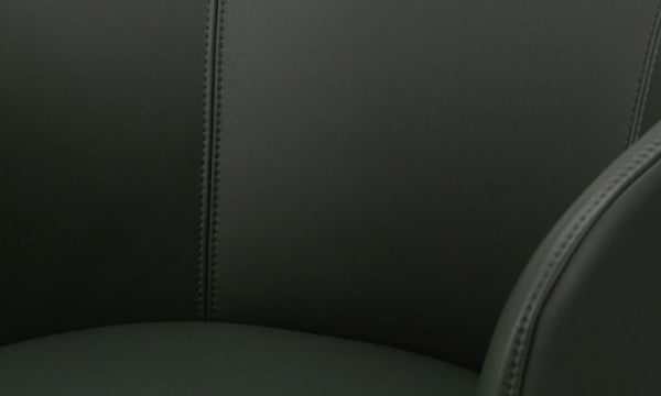 Mikado アームチェア L50 Leather