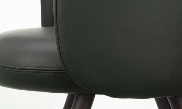 Mikado アームチェア L50 Leather