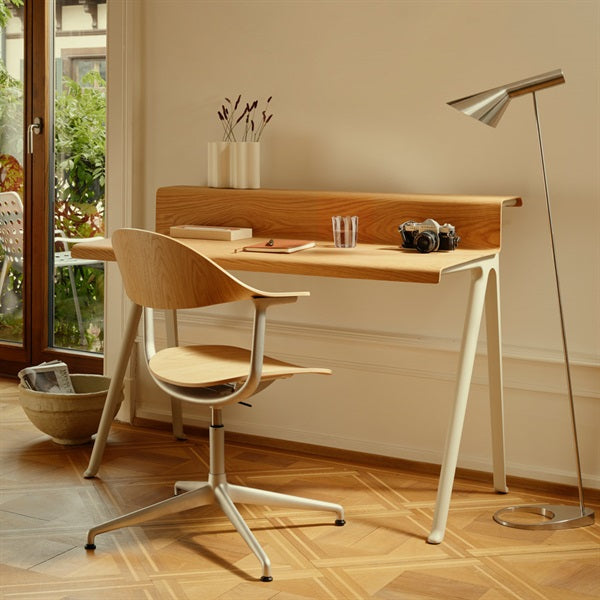 Courier Natural Oak x Chalk