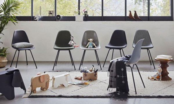 Eames Elephant スモール ホワイト