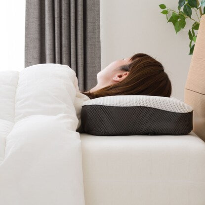 3D pillow that supports you like you're floating (P2201)